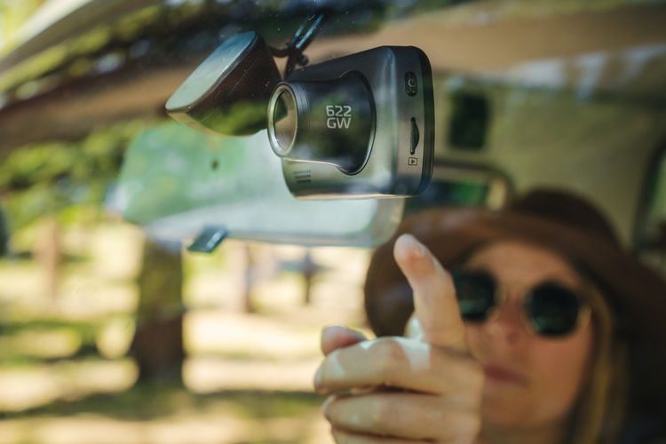 15% OFF all single dash cameras & accessories 